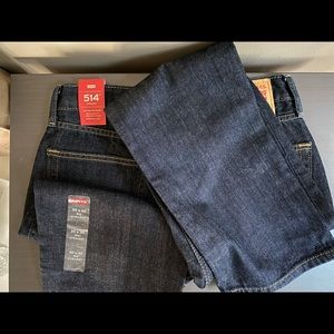 Levi’s 514 straight jeans
